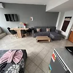 Jordan\'S Room 5
