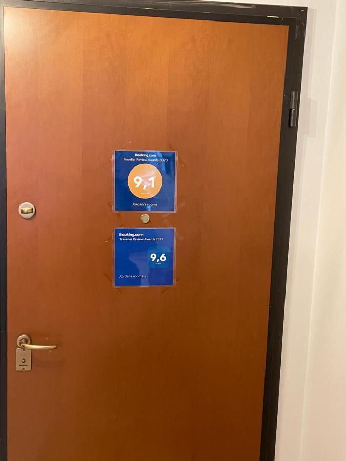 Jordan'S Room 5 *